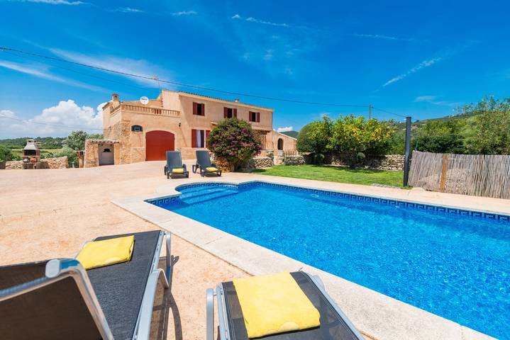Villa voor 5 personen, met terras en tuin in Manacor