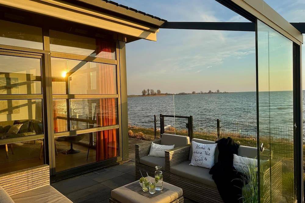 Erste Reihe - mit Zaun - Premium-Chalet First Line in Enkhuizen, Ijsselmeer