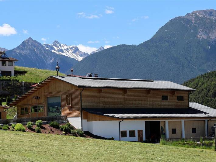Ferienwohnung für 4 Personen, mit Terrasse und Garten in Arzl im Pitztal
