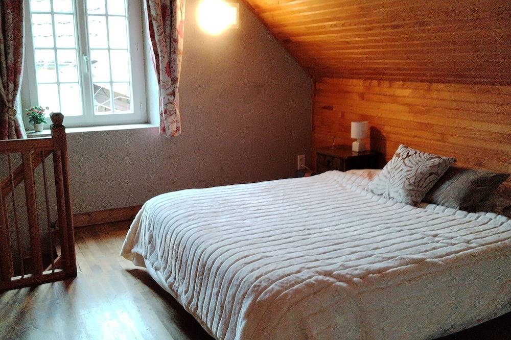 House in a rural setting 5 minutes from the town center in Le Bugue, Périgord Noir