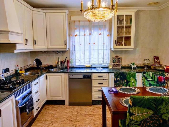 Casa rural para 6 personas, con piscina además de balcón y jardín en Elche - 4