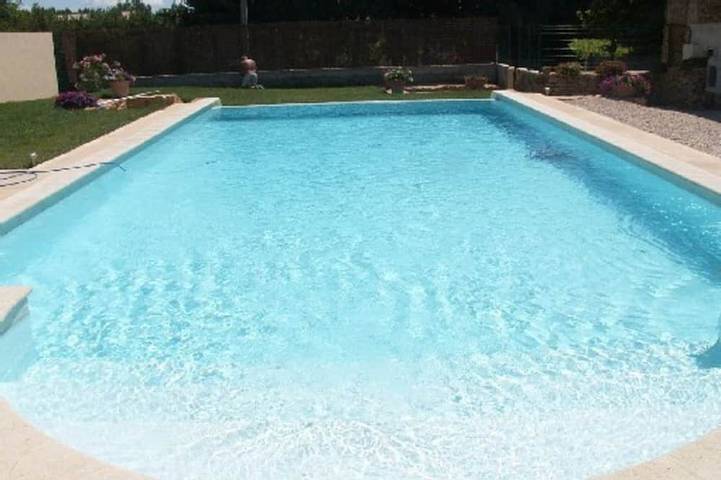 Ferienhaus für 5 Personen, mit Pool und Garten sowie Terrasse, mit Haustier - 1