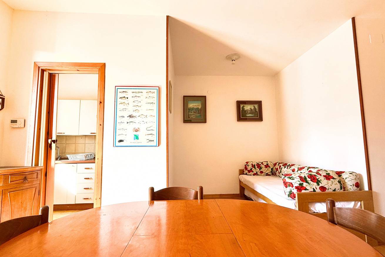 Apartamento entero, N034 - Numana, large three-room apartment with terrace in Sirolo, Riviera del Conero