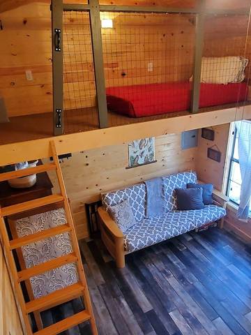 Log Cabin for 9 Guests in Beaver Lake, Ozark Mountains, Picture 3