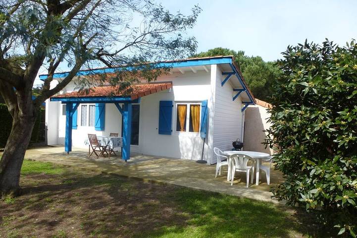 Ferienhaus für 4 Personen, mit Terrasse und Garten in Mimizan