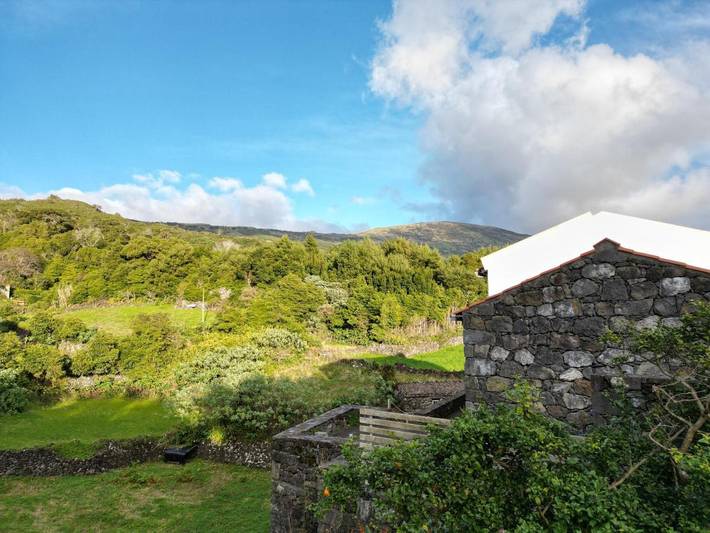 Chambre d’hôte pour 3 personnes, avec terrasse et jardin dans Açores - 3