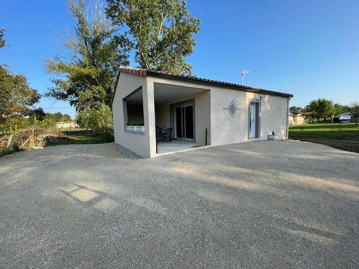 Maison de vacances pour 4 personnes, avec Jacuzzi ainsi que Terrasse et Jardin