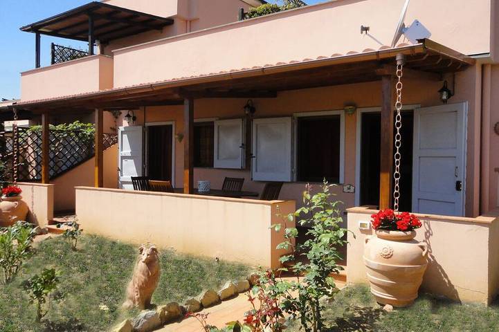 Ferienhaus für 4 Personen, mit Garten und Balkon - 1