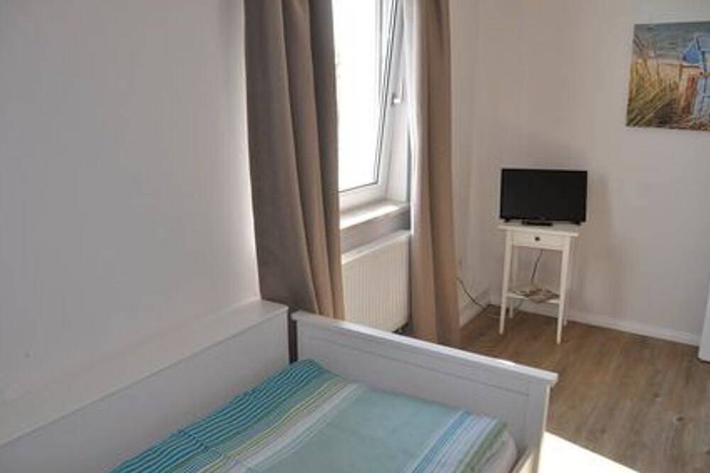 Apartamento entero, Standard single room - Room 6 - Hus Seeblick in Este de Fehmarn, Puttgarden