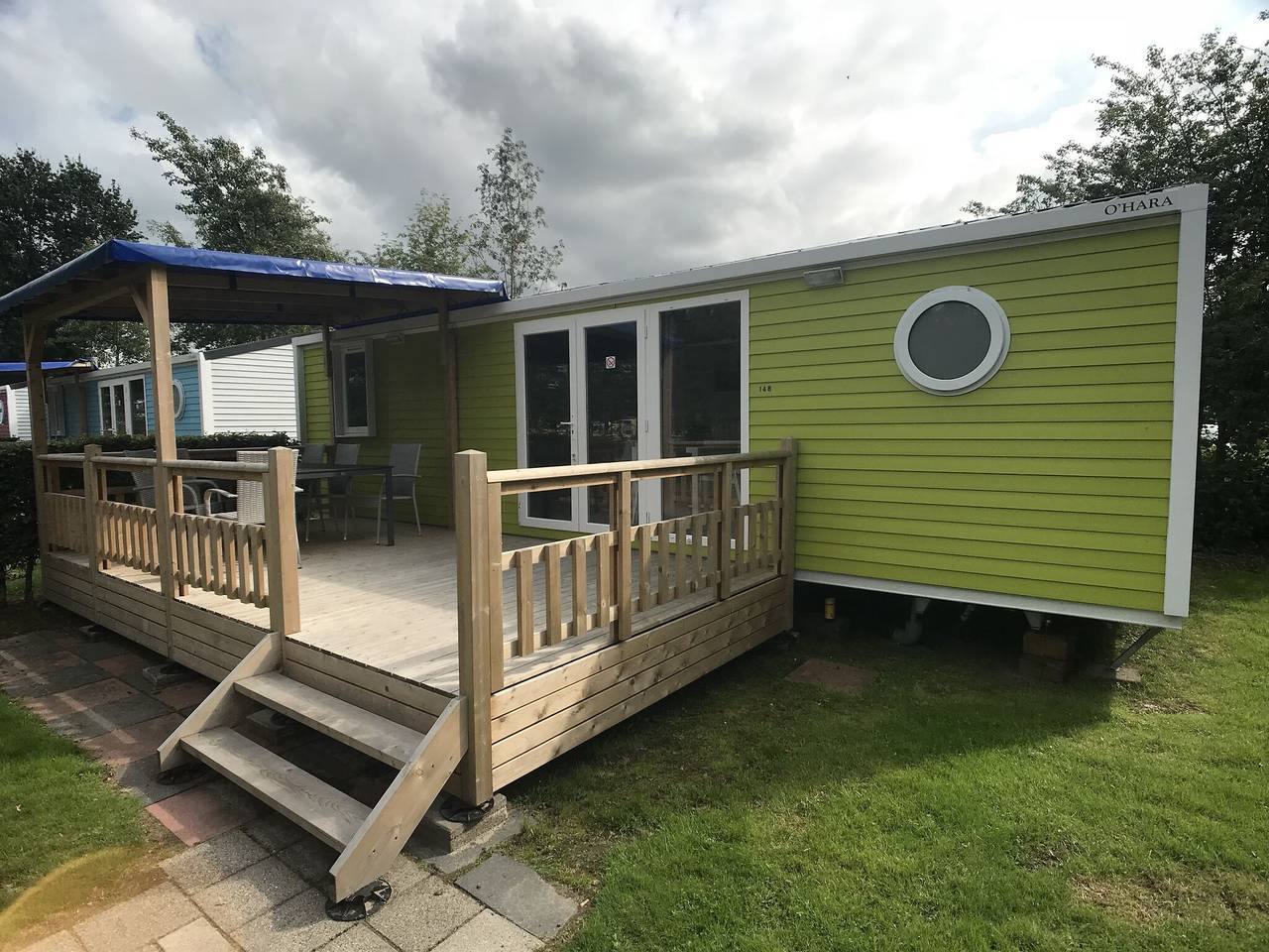 Chalet in Groningen mit großer Veranda in Nationalpark De Alde Feanen