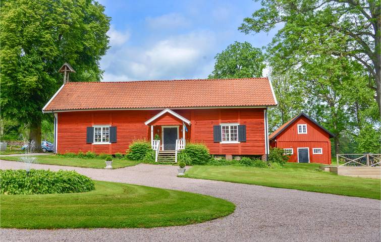 Hus för 6 Personer, med Terass samt Trädgård och Utsikt i Skövde