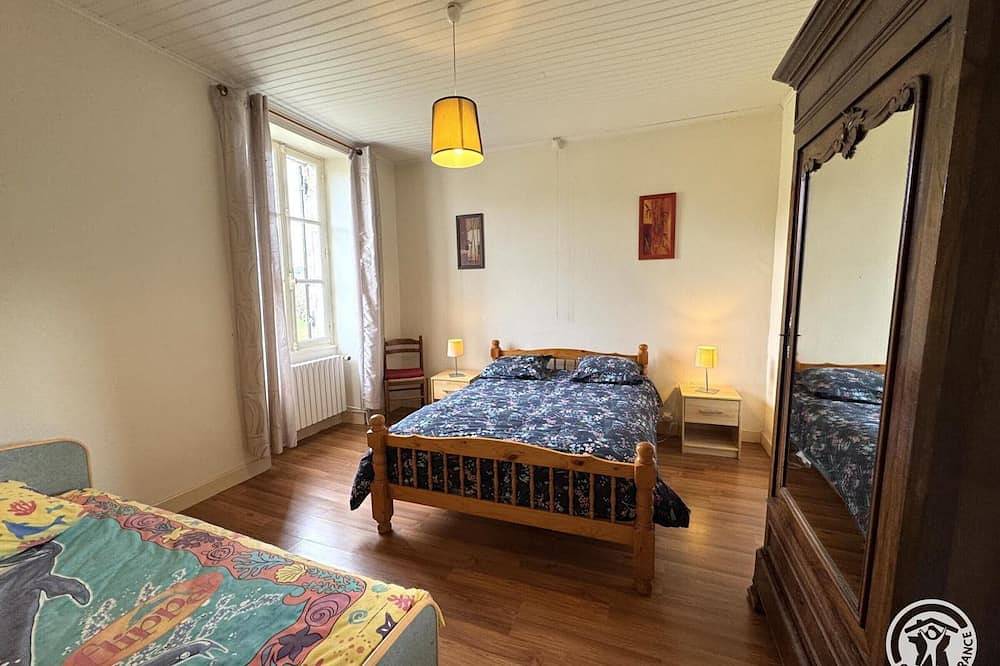 Maison de vacances en Dordogne avec piscine partagée et animaux acceptés in Calviac-en-Périgord, Périgord Noir