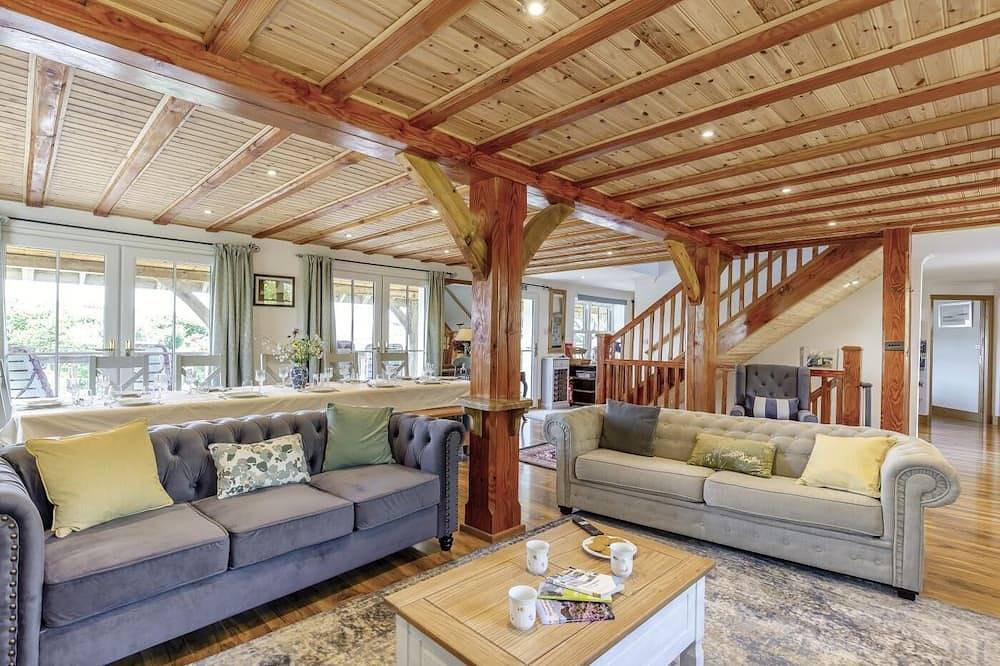 5 Bed in St. Levan (oc-c32547) in Porthcurno, Cornwall
