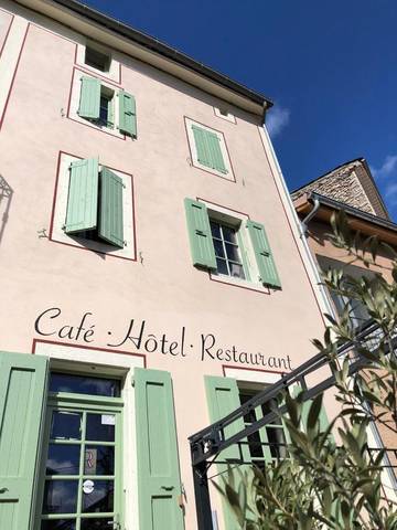Hôtel pour 2 personnes, avec vue et terrasse à Châtillon-en-Diois