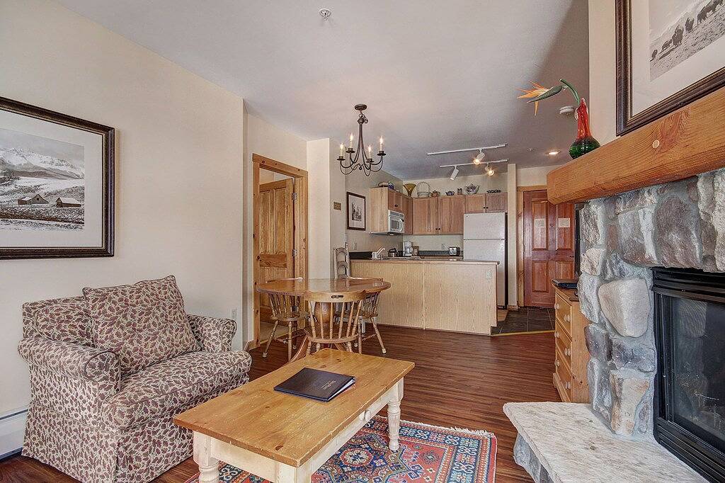 Ganze Wohnung, Gemütliche moderne 2-Zimmer Eigentumswohnung im Herzen von River Run im Dakota Lodge! in Arapahoe Basin