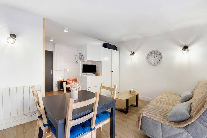 Ganze Wohnung, Studio 'tout équipé' mit Pool & Wellnessbereich in Jausiers, Nationalpark Mercantour