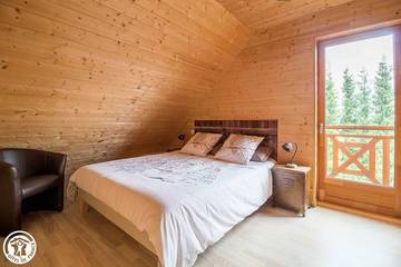 Gîte pour 9 Personnes dans Besse-et-Saint-Anastaise, Massif central, Photo 2