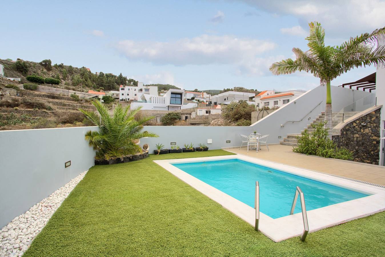 Feriehus for 4 personer med hage in Las Longueras, La Guancha