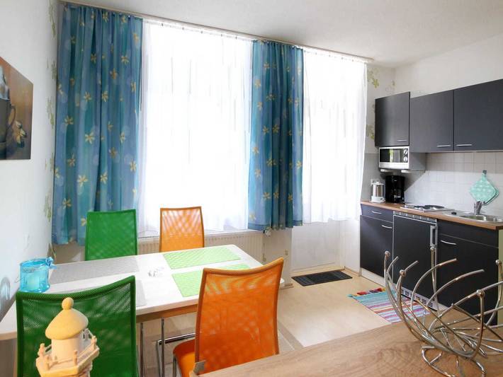 Ferienwohnung für 3 Personen, mit Balkon in Binz