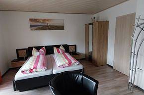 Ferienwohnung "Am alten Main" - Ferienwohnung (45qm) mit Sonnenterrasse und Parkplatz in Kemmern, Oberfranken