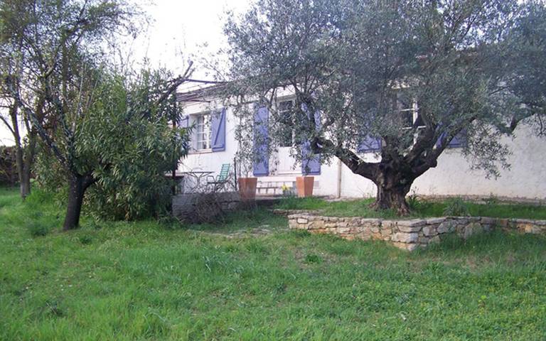 Gîte pour 4 personnes, avec jardin et vue dans le Var - 2