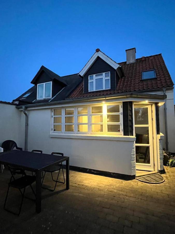 Villa für 6 Personen, mit Terrasse und Garten - 1
