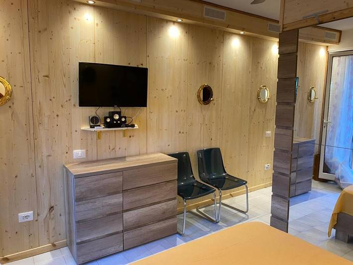 Appartamento per 3 persone, con balcone e piscina nonché panorama, adatto a famiglie con bambini in Realmonte