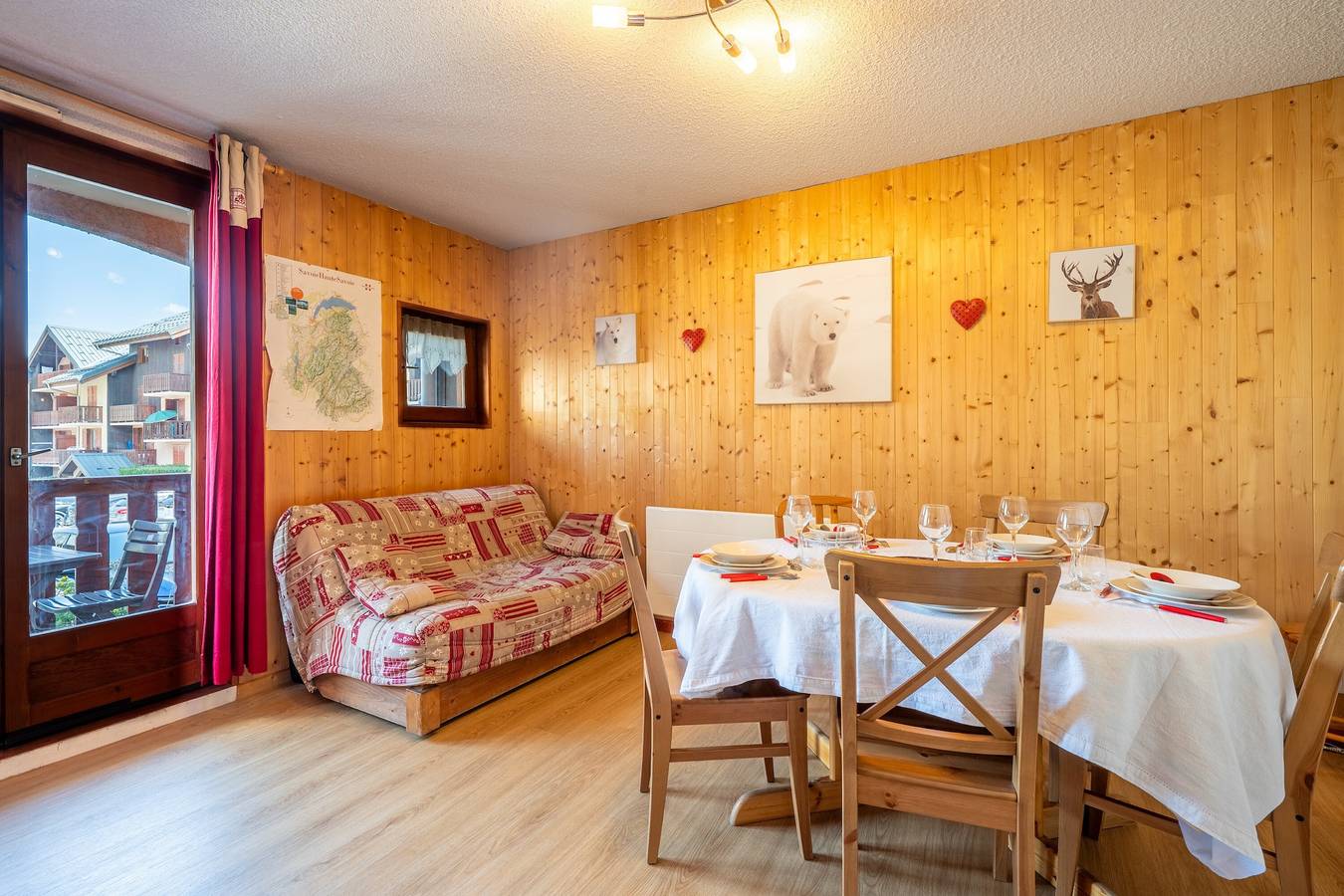 Appartement entier, Appartement 'Joli Appt 2 Centre Village Valloire' avec vue sur les montagnes, balcon et Wi-Fi in Valloire, Région de Saint-Jean-de-Maurienne