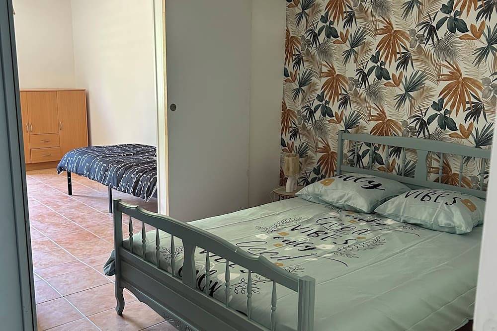 \"Le Temps d'Ailleurs\" Vacation Rental in Vieilles-Maisons-sur-Joudry, Montargis und Umgebung