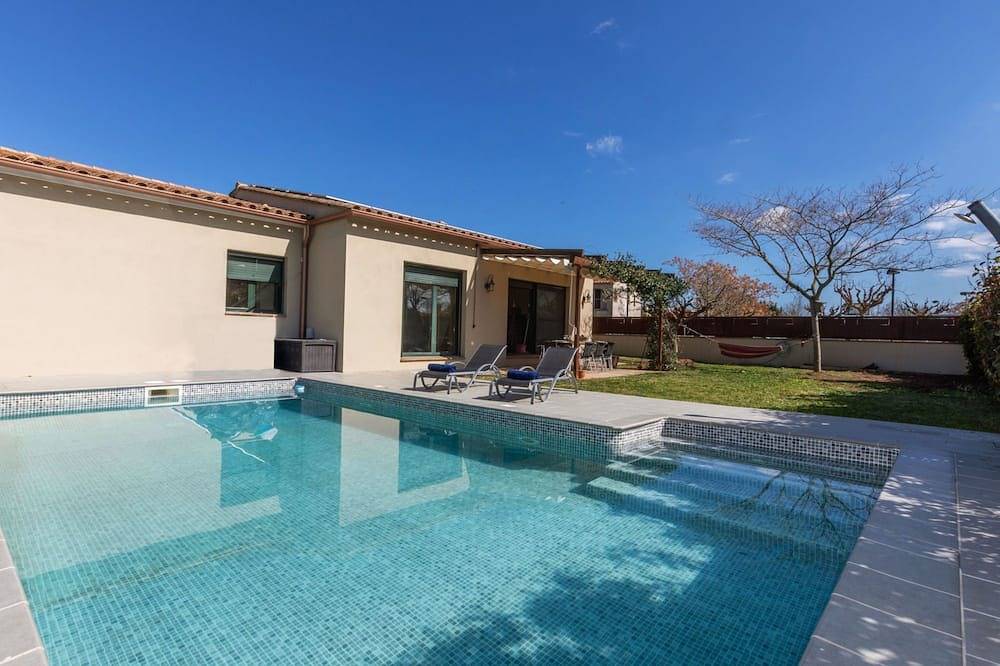 Casa vacanza a Ullastret a partire da 345€ a notte