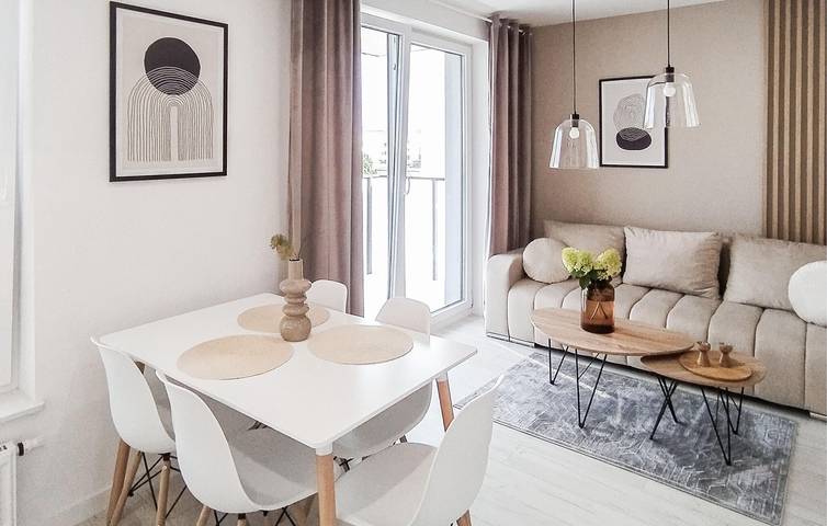 Ganze Ferienwohnung, Ferienwohnung für 6 Personen mit Terrasse in Powiat Olsztyński