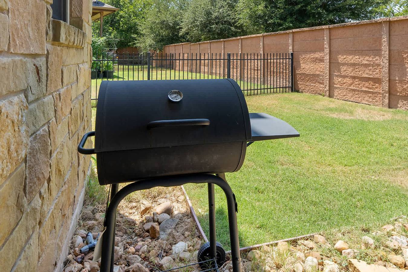 Apartamento entero, 3Br 12 mins to Kalahari Bbq   Private Patio in Round Rock, Texas