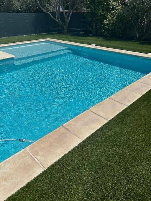 Maison de vacances pour 4 personnes, avec piscine et terrasse - 1