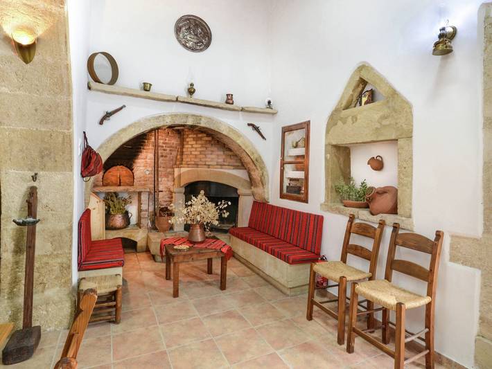 Ferienhaus für 6 Personen, mit Pool und Terrasse