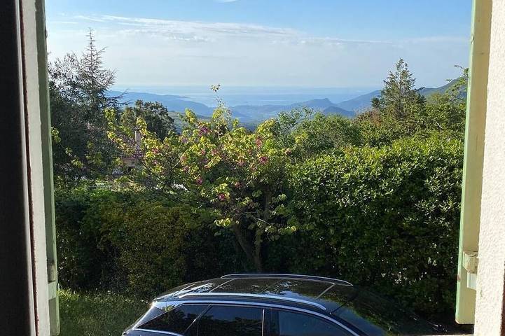 Location de vacances pour 4 personnes, avec jacuzzi à Rutali