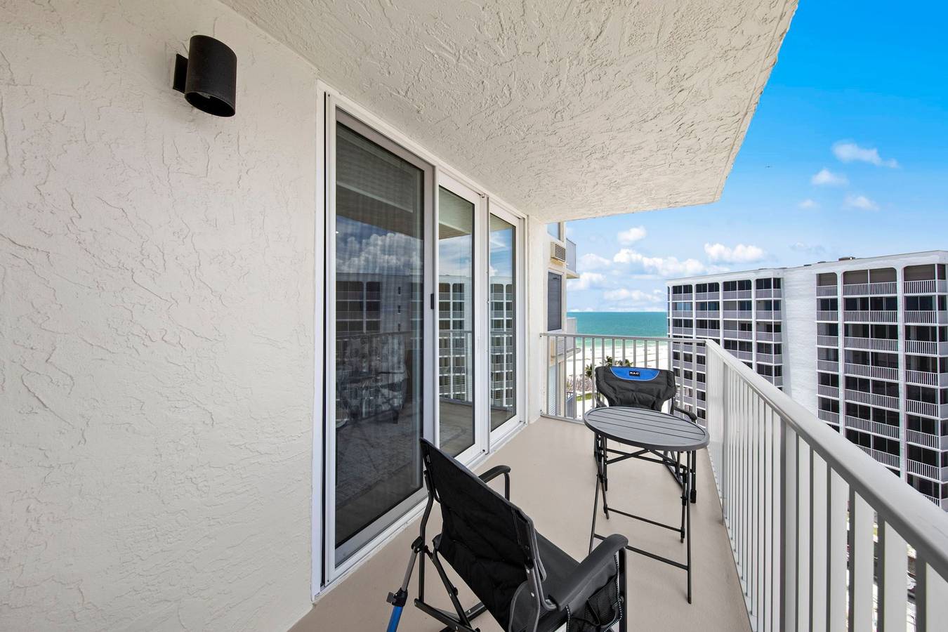 Ganze Wohnung, New: Luxury Estero Beach Tennis Club 708A in Fort Myers Beach, Estero Island