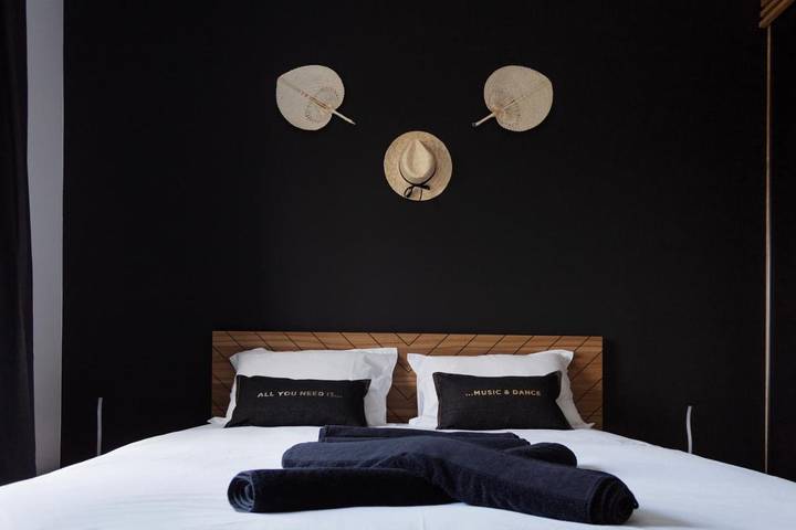 Location de vacances pour 6 personnes, avec vue et jardin, animaux acceptés à Saint-Angeau - 3