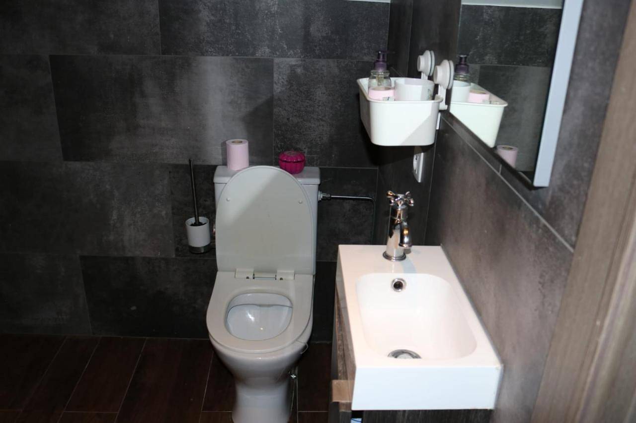 Appartement de vacances entier, Studio Tout Confort in Soignies, Hainaut