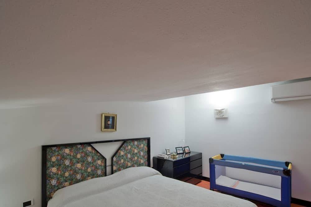 Villa gran vista, piscina privada y jardín de fácil acceso, 1 km. de ravello, aparcamiento. in Scala, Costa Amalfitana