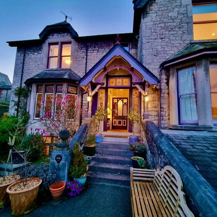 Holiday rental for 2 people, with hot tub and terrace in Grange-over-Sands