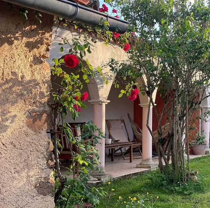 Location de vacances pour 4 personnes, avec jardin à Le Vigeant