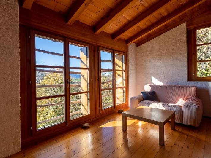 Chalet für 4 Personen, mit Terrasse und Garten sowie Ausblick im Ticino
