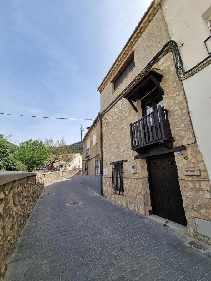 Casa de vacaciones para 10 personas, con balcón y vistas, Se admiten mascotas - 1