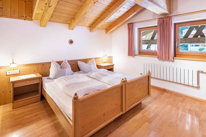 Ferienwohnung für 4 Personen, mit Seeblick und Balkon im Vinschgau - 4