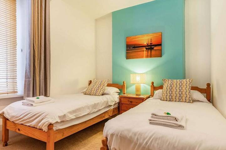 3 Bed in Brixham (oc-bx069) in Brixham, Torbay