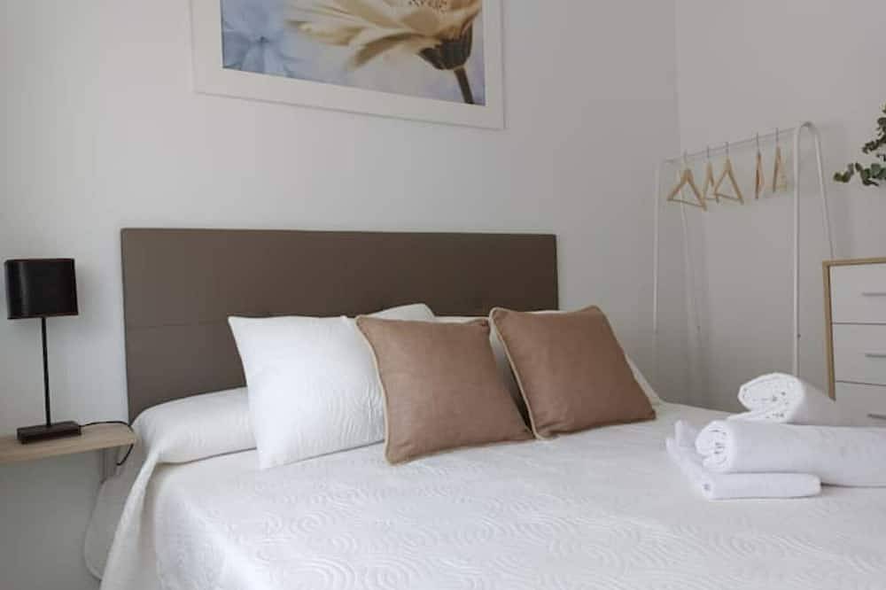 Entire apartment, Apartamentos Matute in Almodóvar del Río, Córdoba Province