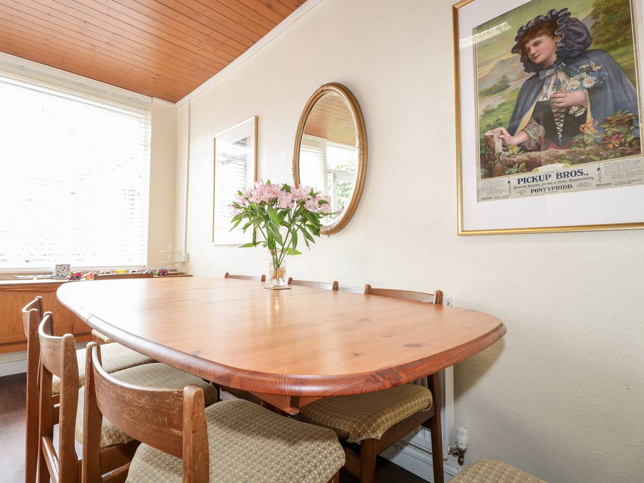 7 Glendower Street in Monmouth, Monmouthshire