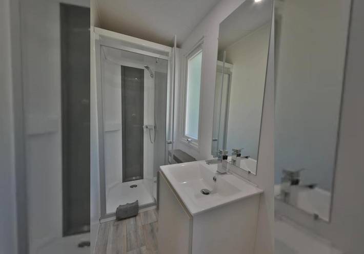 Location de vacances pour 3 personnes, avec jardin et piscine à Saint-Jeannet - 3