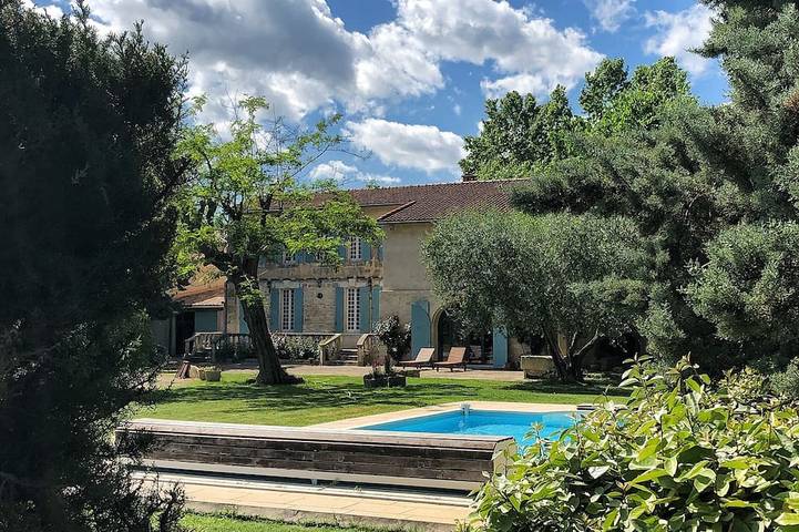 Maison de vacances pour 14 personnes, avec terrasse et jardin à Tarascon