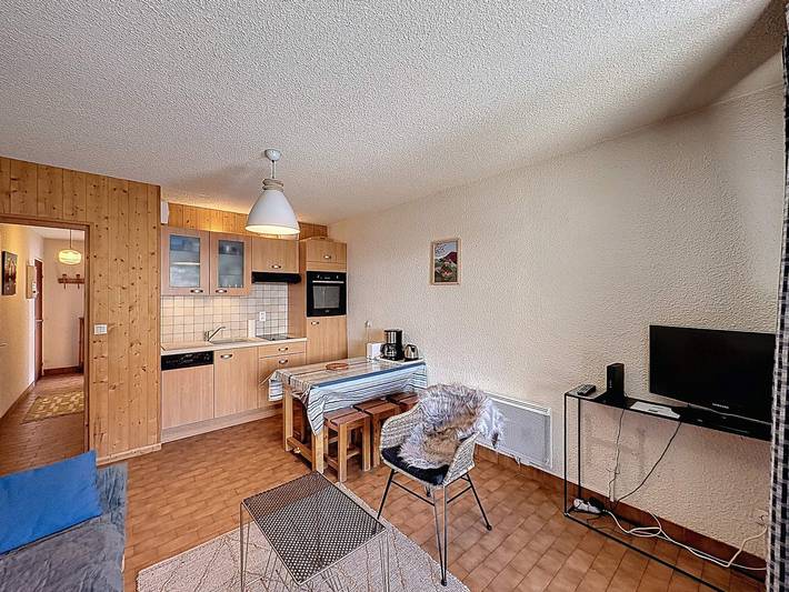 Gîte pour 4 personnes, avec terrasse dans Office De Tourisme De Serre Chevalier - Bureau Du Monetier Les Bains - 3